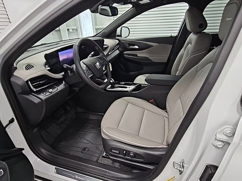 New 2026 Buick Envista Avenir image 10