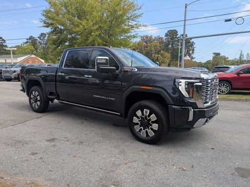 New 2026 GMC Sierra 2500 Denali w/ Denali Reserve Package image 2