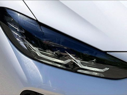 Used 2024 BMW 430i Convertible w/ M Sport Package image 29