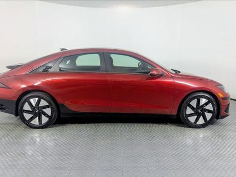 Used 2024 Hyundai Ioniq 6 SE image 9
