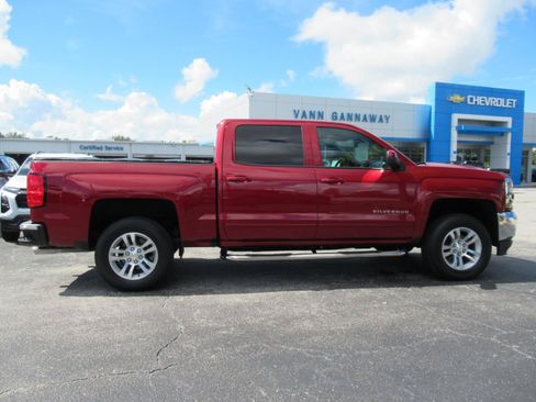 Used 2018 Chevrolet Silverado 1500 LT w/ All Star Edition RWD image 4
