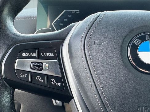 Used 2024 BMW X5 xDrive40i w/ Premium Package image 22