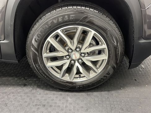 Used 2019 GMC Acadia SLE AWD/4WD image 22