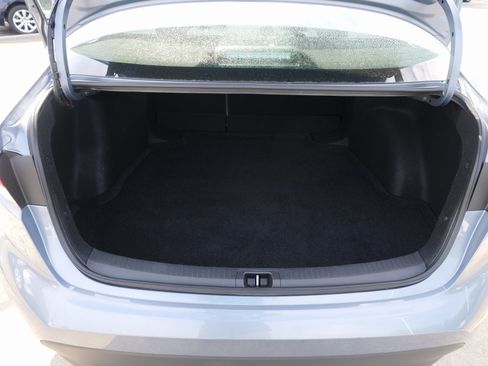 Used 2025 Toyota Corolla LE image 13