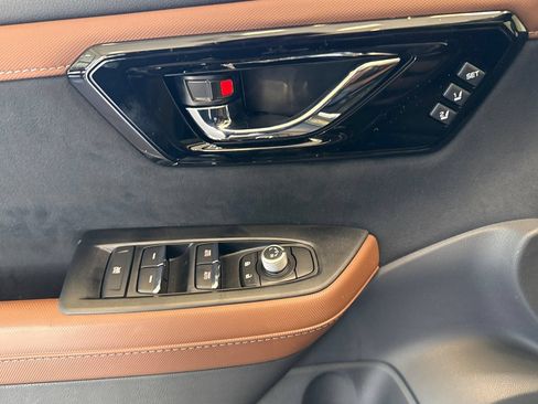 New 2026 Subaru Forester Touring AWD/4WD image 10
