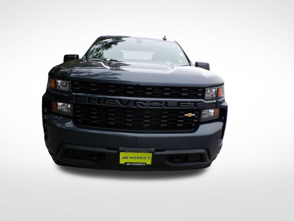 Used 2020 Chevrolet Silverado 1500 Custom w/ Custom Value Package AWD/4WD image 10