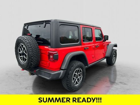 Used 2024 Jeep Wrangler Unlimited Rubicon AWD/4WD image 5