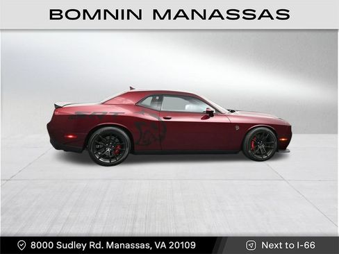 Used 2023 Dodge Challenger SRT Hellcat image 4