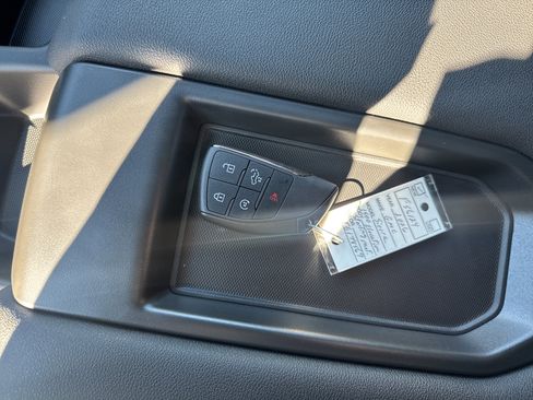 New 2026 GMC Sierra 1500 Elevation image 29