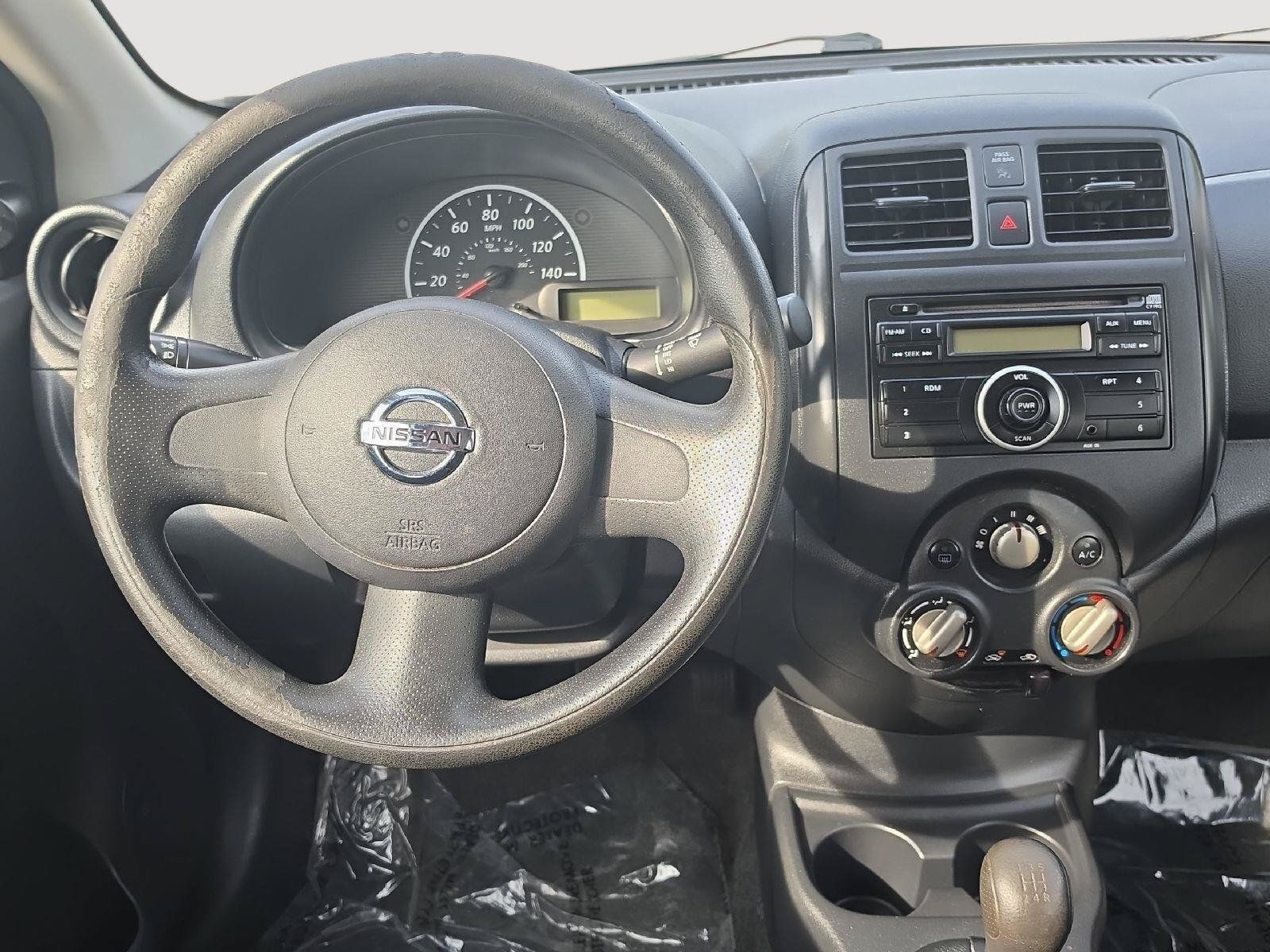 Used 2013 Nissan Versa S FWD image 15