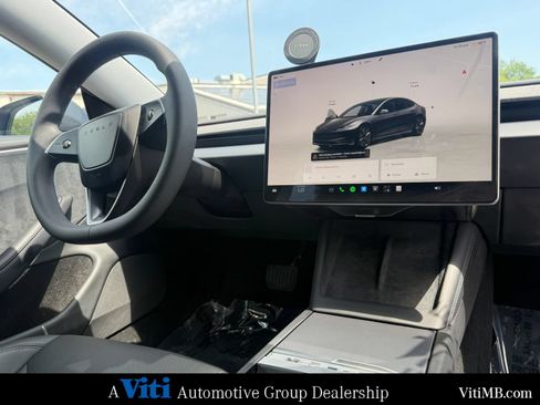 Used 2024 Tesla Model 3 Long Range AWD/4WD image 32