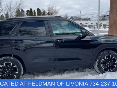 Certified 2021 Chevrolet TrailBlazer LT w/ Sun and Liftgate Package image 8