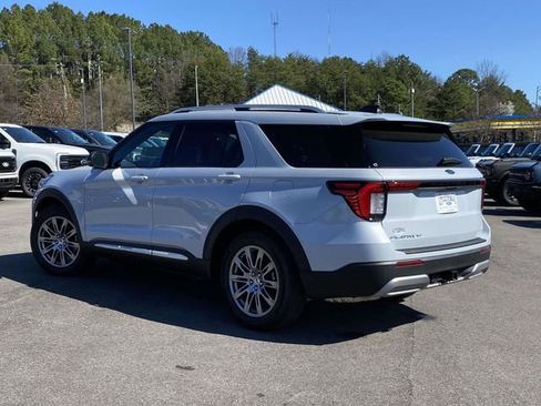 New 2026 Ford Explorer Platinum RWD image 5