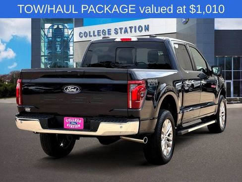 Used 2025 Ford F150 Lariat w/ Equipment Group 502A High AWD/4WD image 4