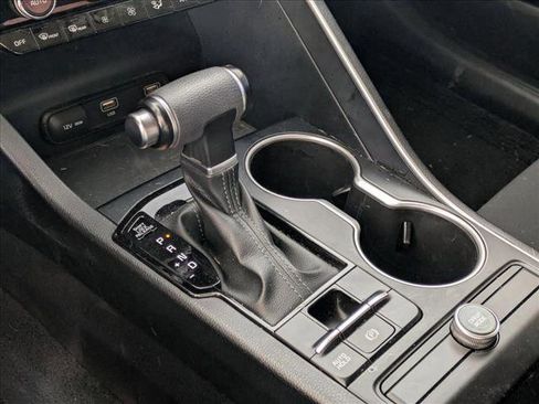 Used 2022 Kia K5 LXS image 9