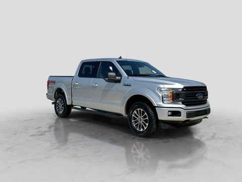 Used 2019 Ford F150 XLT w/ Equipment Group 302A Luxury AWD/4WD image 10