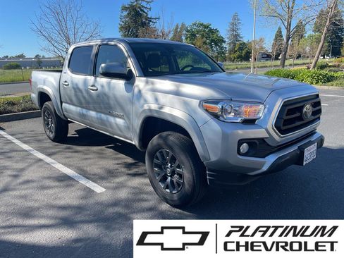 Used 2023 Toyota Tacoma SR5 w/ Technology Package AWD/4WD image 1