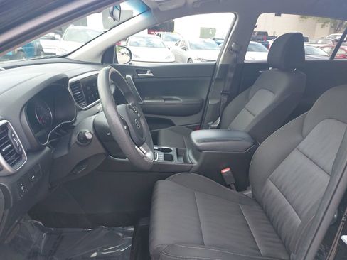 Used 2022 Kia Sportage LX AWD/4WD image 14