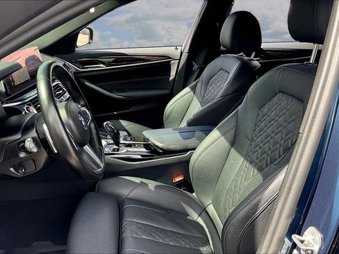 Used 2023 BMW 540i w/ M Sport Package RWD image 21