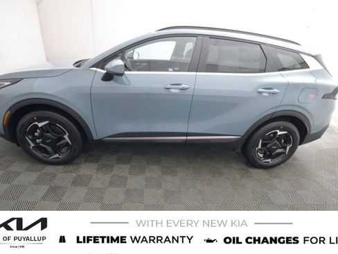 New 2026 Kia Sportage EX image 8