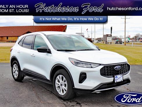 Used 2023 Ford Escape Active image 1