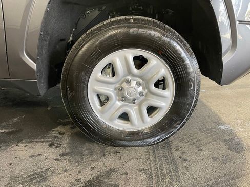 New 2026 Toyota Tundra SR image 7