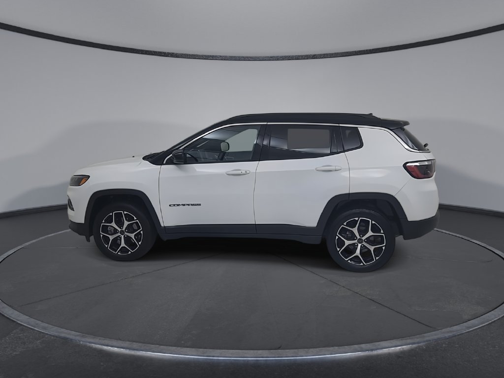 Certified 2026 Jeep Compass Limited AWD/4WD image 10