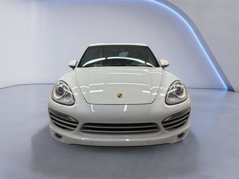 Used 2014 Porsche Cayenne image 2
