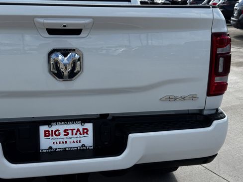 Used 2024 RAM 2500 Laramie AWD/4WD image 10