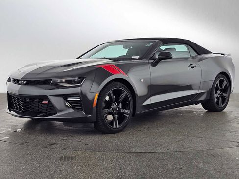 Used 2016 Chevrolet Camaro SS image 7