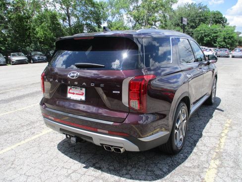 Used 2024 Hyundai Palisade SEL AWD/4WD image 2