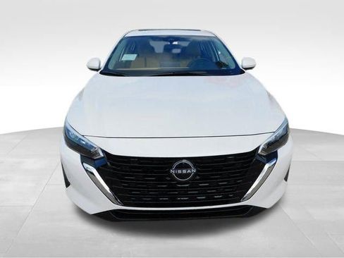 New 2025 Nissan Sentra SV w/ SV Premium Package image 4