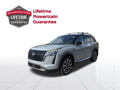 New 2026 Nissan Pathfinder Platinum FWD image 1