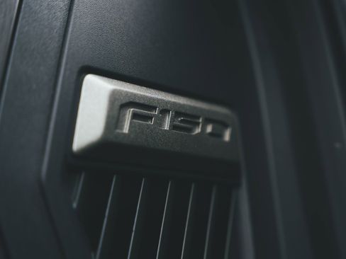 Used 2018 Ford F150 Raptor w/ Equipment Group 802A Luxury AWD/4WD image 19