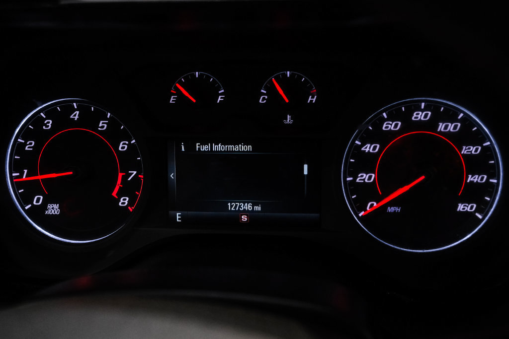 Used 2018 Chevrolet Camaro LS RWD image 17