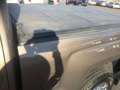 Used 2019 GMC Sierra 1500 AT4 w/ AT4 Premium Package image 10