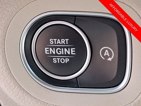 Used 2021 Mercedes-Benz GLE 350 4MATIC image 26