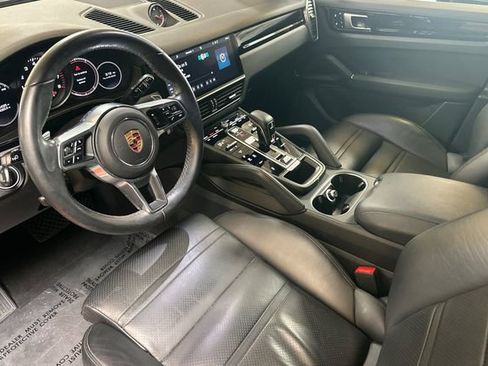 Used 2019 Porsche Cayenne AWD/4WD image 11