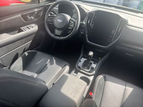 Used 2025 Subaru Forester Touring w/ Popular Package - Touring image 19