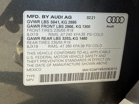 Used 2021 Audi Q5 e Premium Plus w/ Premium Plus Package AWD/4WD image 27