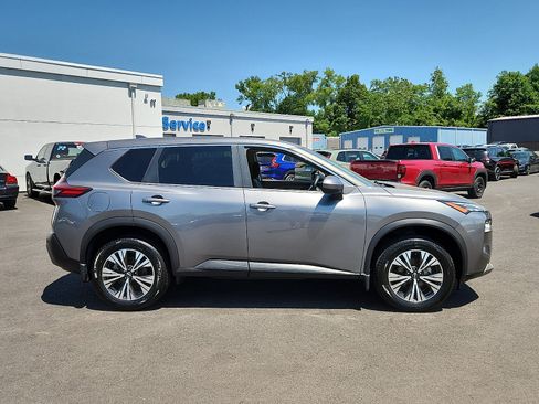 Used 2023 Nissan Rogue SV AWD/4WD image 7