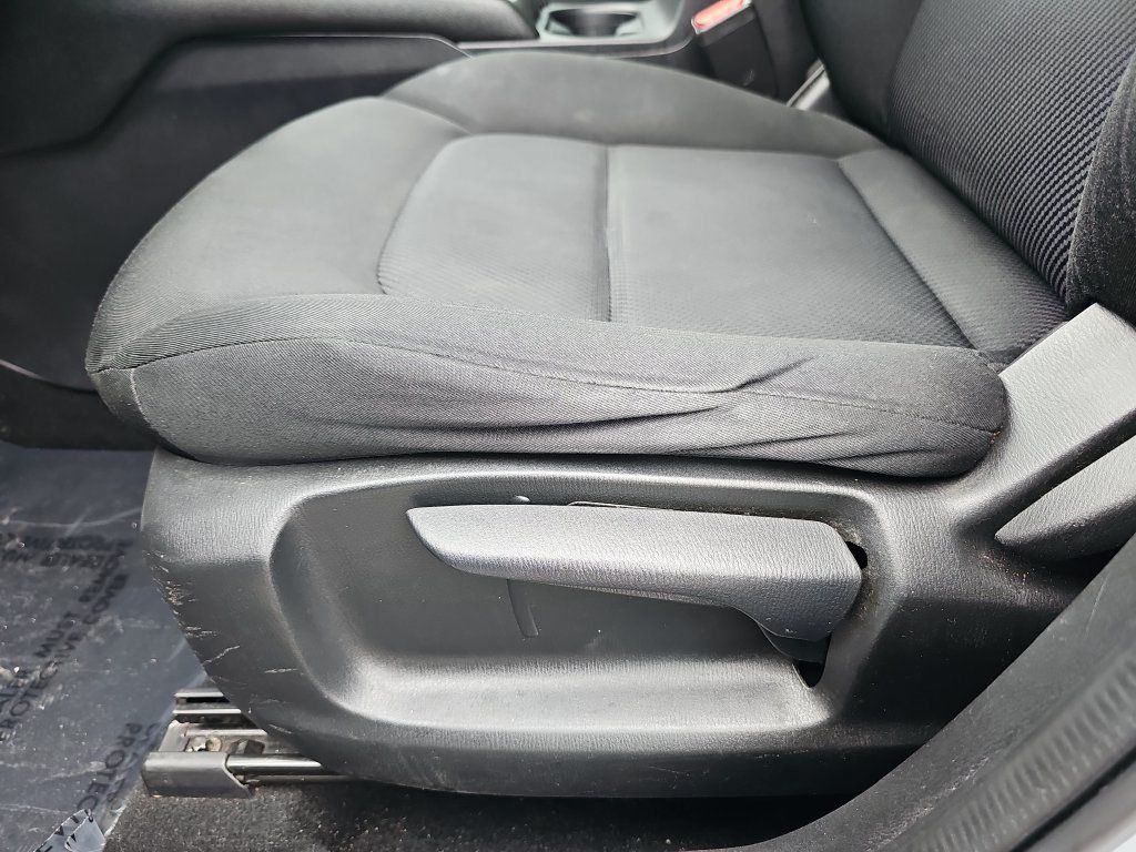 Used 2019 MAZDA CX-5 Sport FWD image 28