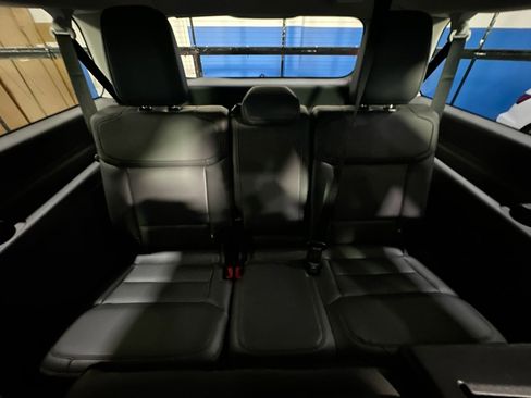 Certified 2025 Ford Expedition Max Active image 33