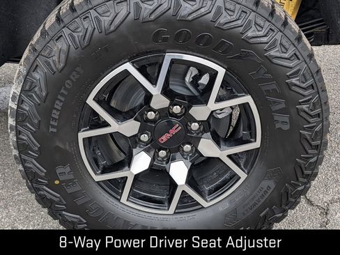 New 2026 GMC Canyon AT4X AWD/4WD image 8