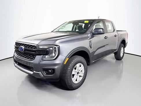 New 2025 Ford Ranger XL image 3