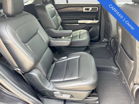 Used 2023 Ford Explorer XLT w/ Equipment Group 202A AWD/4WD image 24
