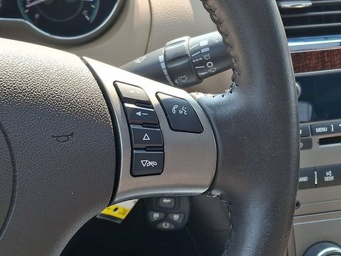 Used 2011 Chevrolet Malibu LTZ FWD image 21