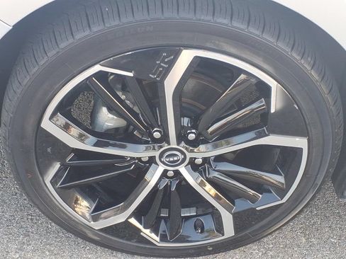 Certified 2024 Nissan Altima 2.5 SR FWD image 5