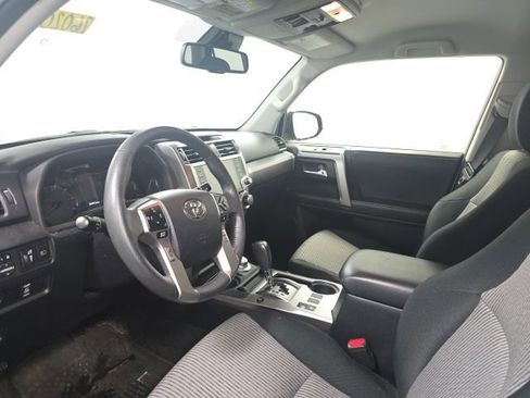 Used 2021 Toyota 4Runner SR5 AWD/4WD image 24