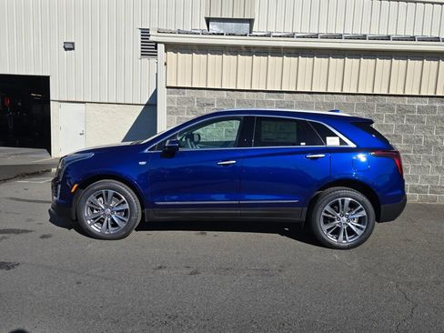 New 2025 Cadillac XT5 Premium Luxury image 3